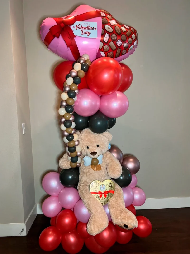 Chocolate Bear Balloon Column
