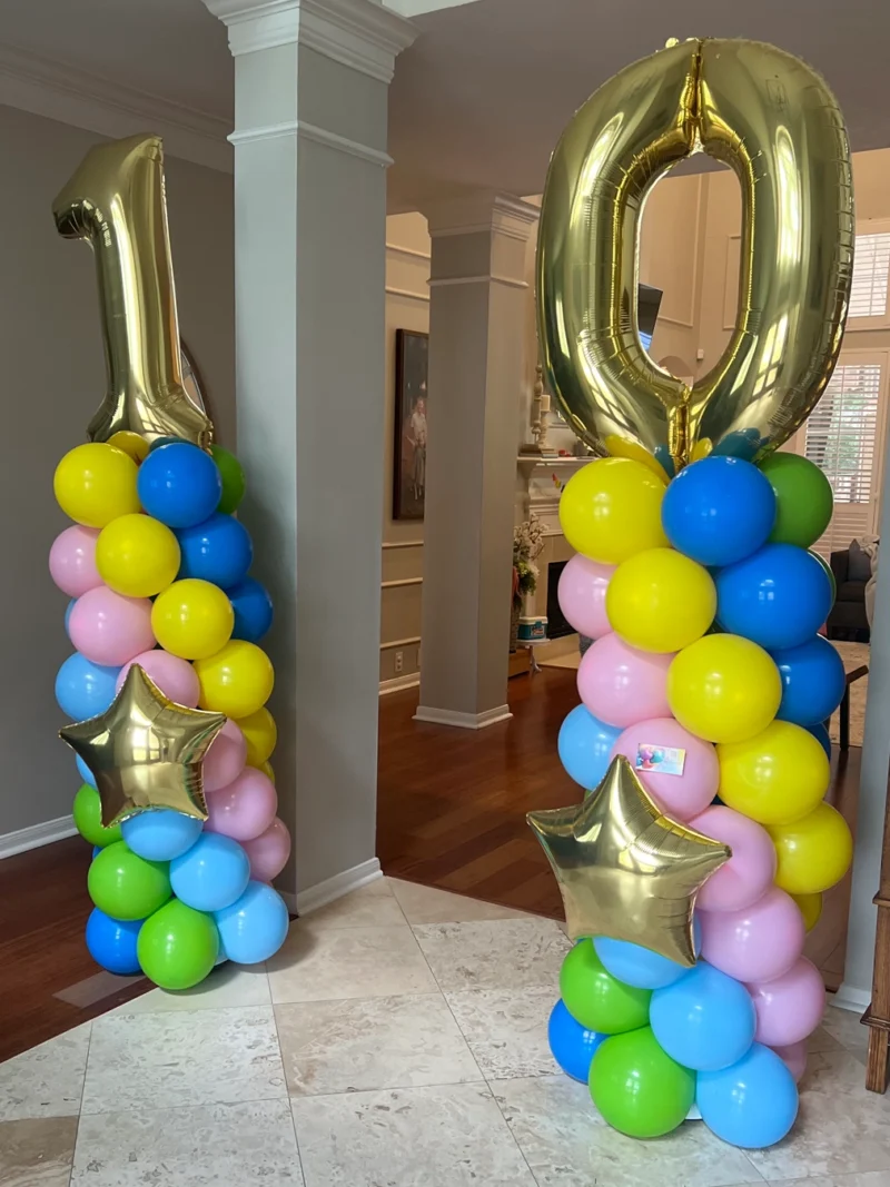 Column of Balloons with Numbers