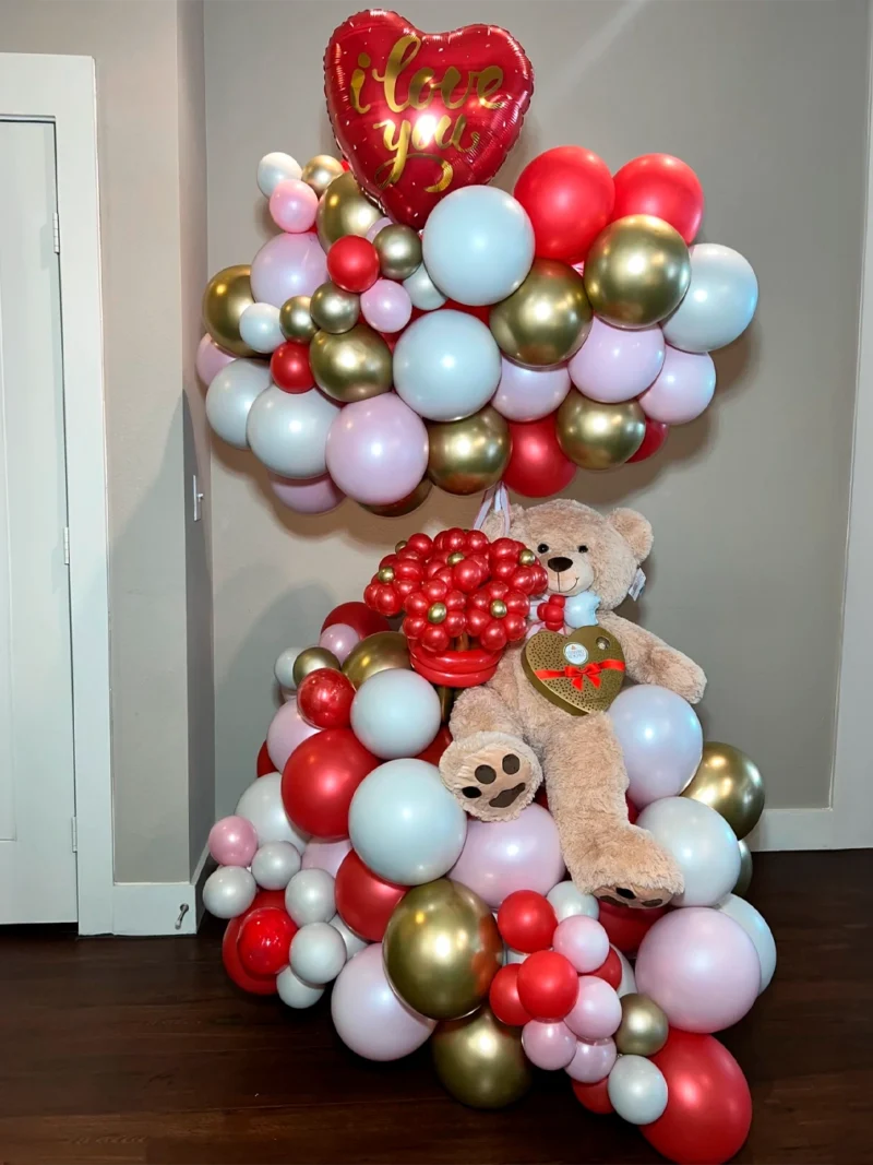 Column Bear in Love