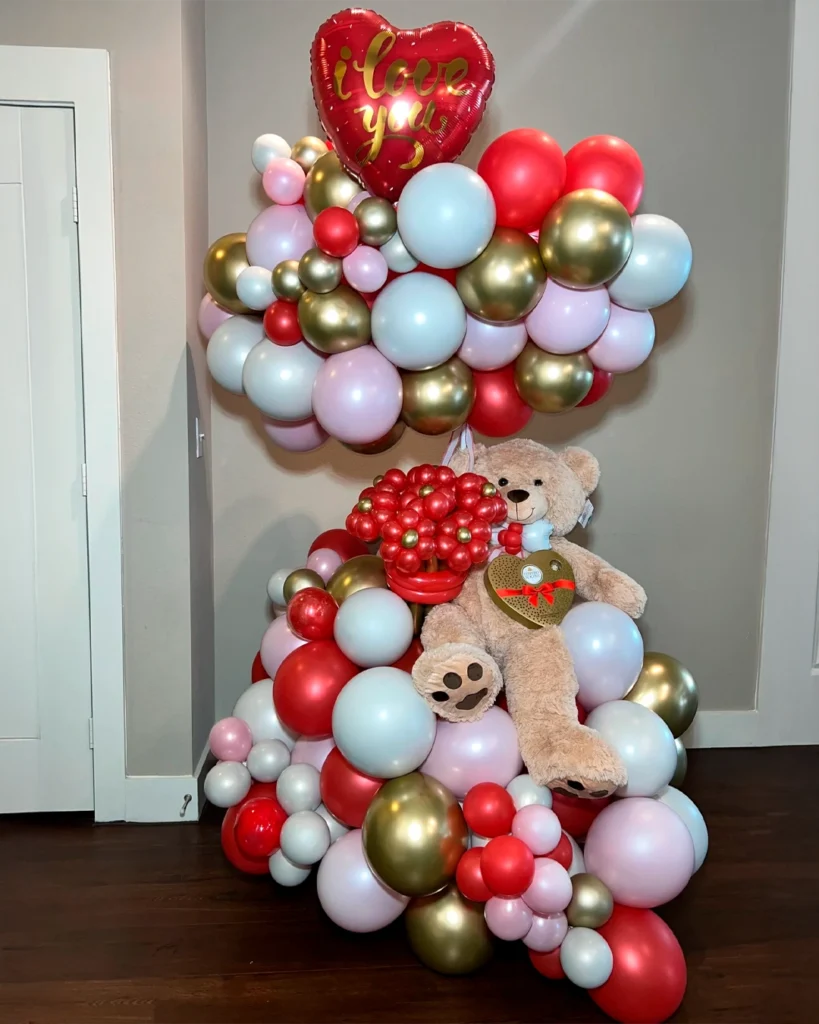Column Bear in Love
